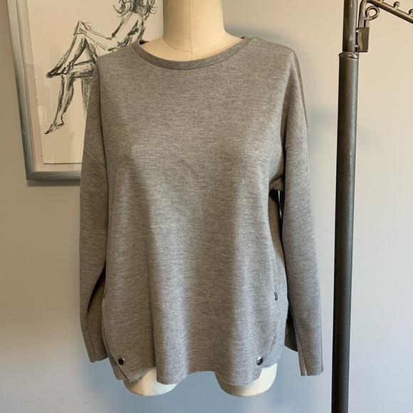 Zara Grey Relaxed Fit Long Sleeve Pullover - Picture 1 of 7